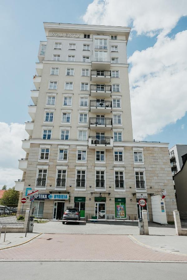 Апартаменти Sky Mountain View Free Parking Краків Екстер'єр фото